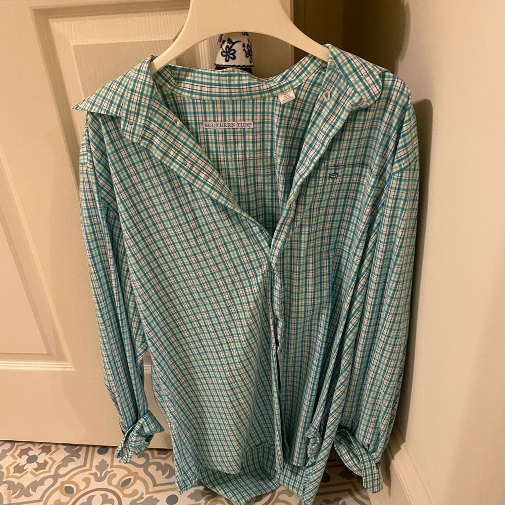 Southern Tide Button Down